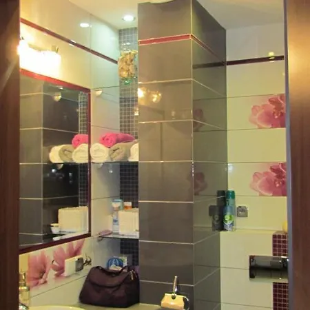 Jaren アパート *