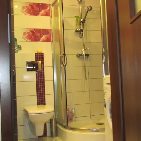 アパート Jaren *